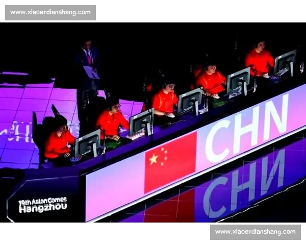 重庆LOL赛事盛况回顾 精彩对决点燃电竞热情展现全城风采